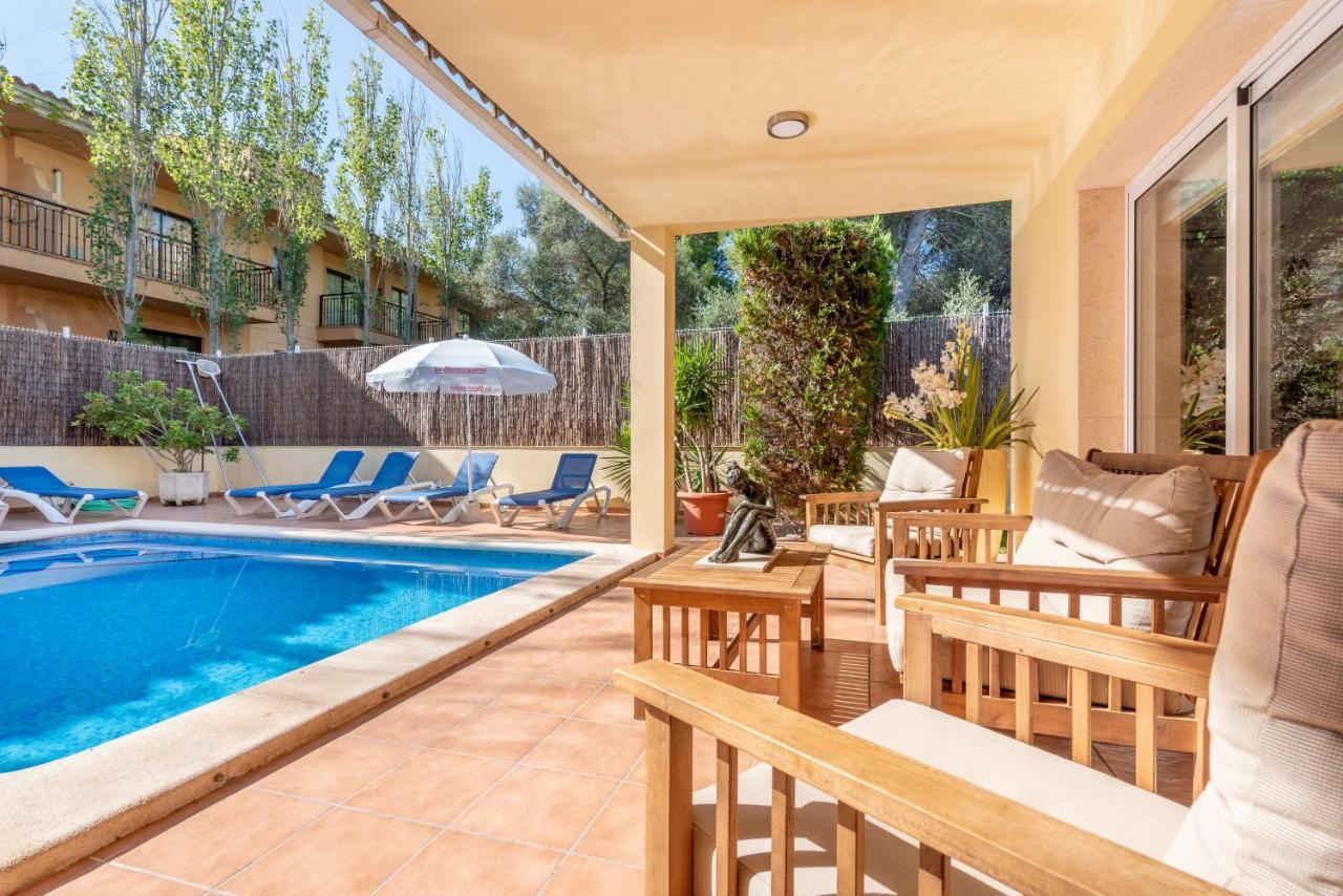 Villa Prestige Санта Маргалида Екстериор снимка
